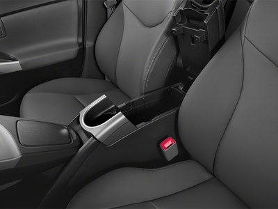 2013 Toyota Prius Plug-In Base