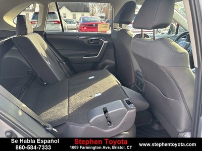 2025 Toyota RAV4 LE