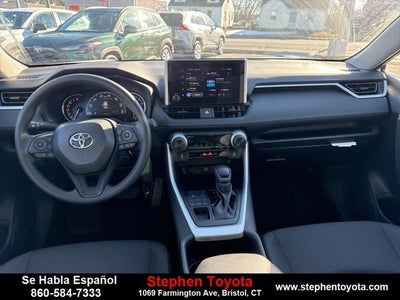 2025 Toyota RAV4 LE