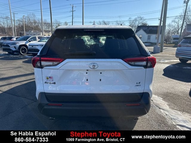 2025 Toyota RAV4 LE
