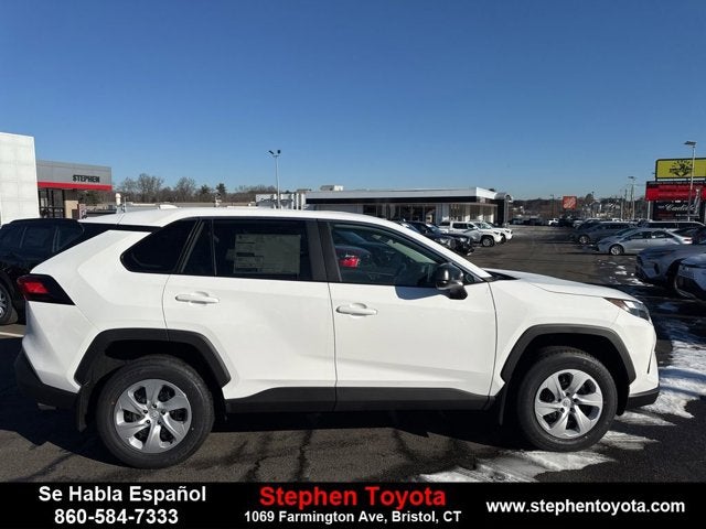 2025 Toyota RAV4 LE