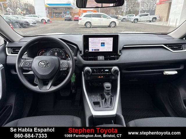 2025 Toyota RAV4 LE