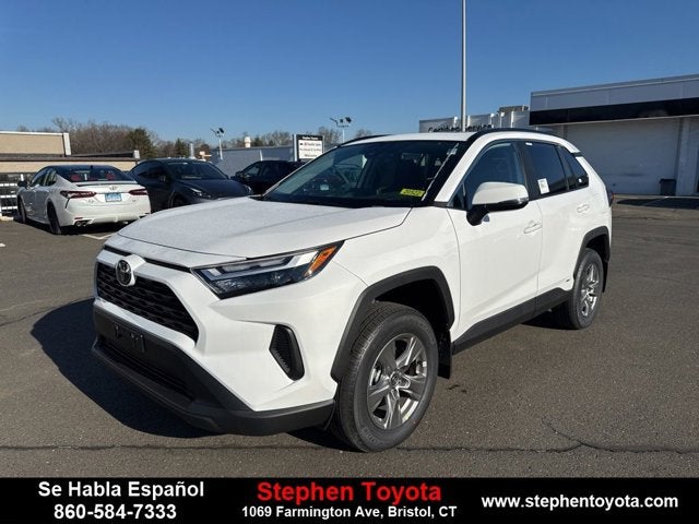 2025 Toyota RAV4 Hybrid XLE