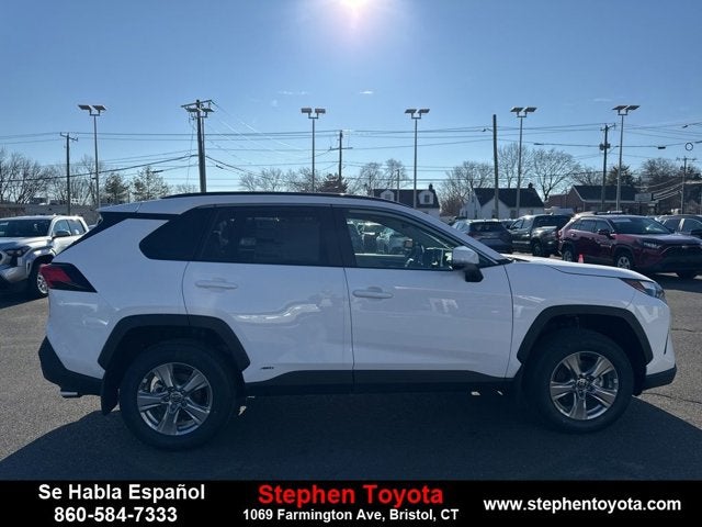 2025 Toyota RAV4 Hybrid XLE