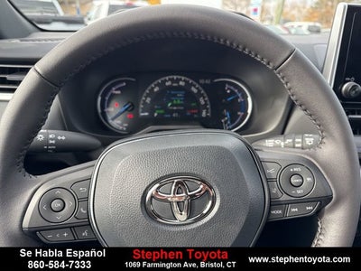 2025 Toyota RAV4 Hybrid SE