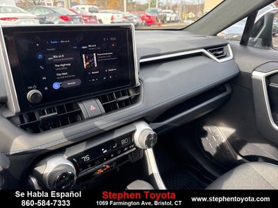 2025 Toyota RAV4 Hybrid SE