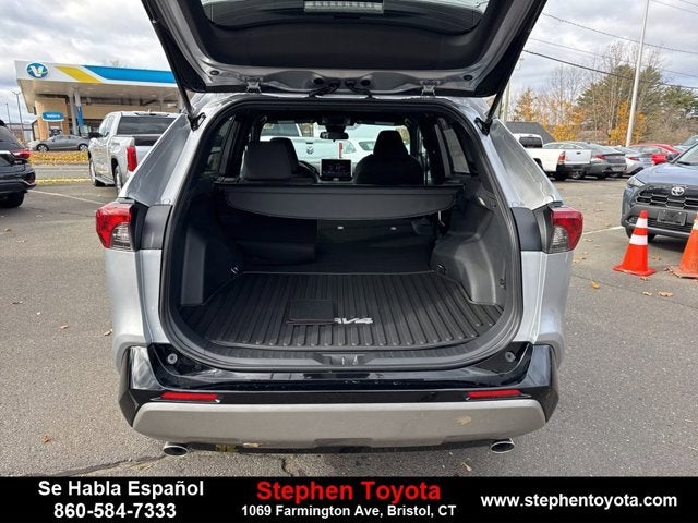 2025 Toyota RAV4 Hybrid SE