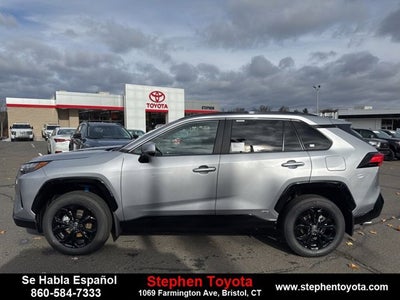 2025 Toyota RAV4 Hybrid SE