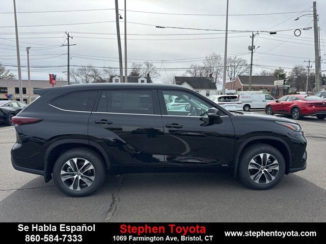 2026 Toyota Highlander Hybrid XLE
