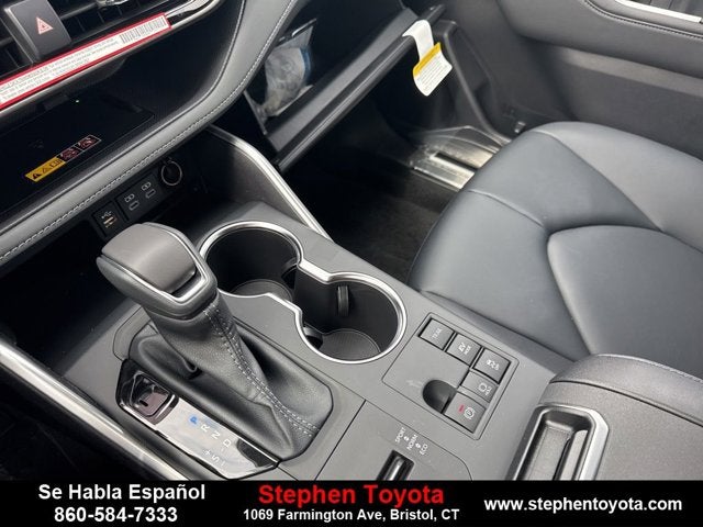 2026 Toyota Highlander Hybrid XLE