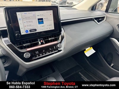 2026 Toyota Corolla Cross LE