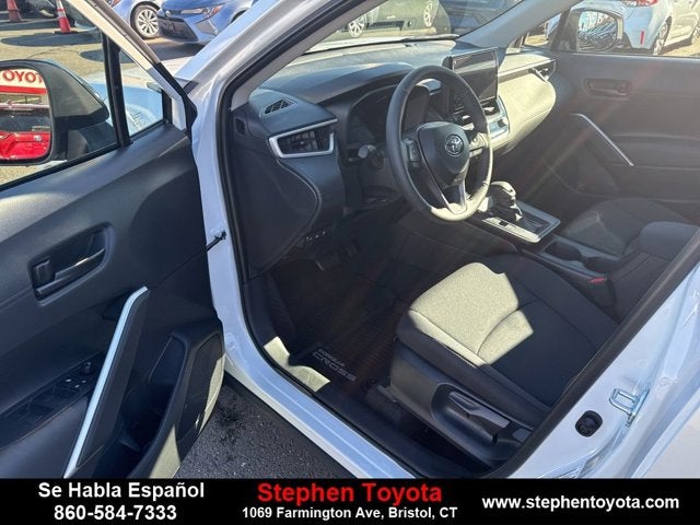 2026 Toyota Corolla Cross LE