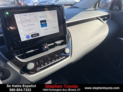 2026 Toyota Corolla Cross LE