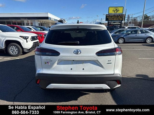 2026 Toyota Corolla Cross LE