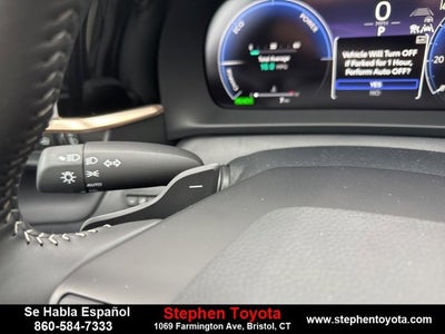 2025 Toyota Crown Signia XLE