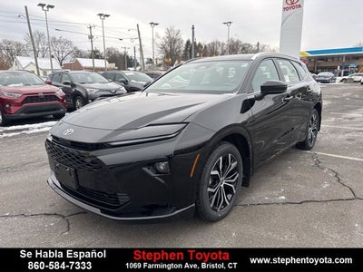 2025 Toyota Crown Signia XLE