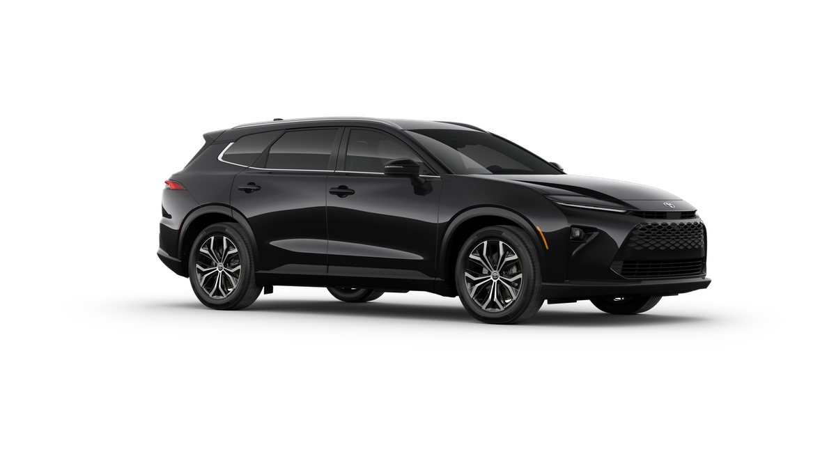 2025 Toyota Crown Signia XLE