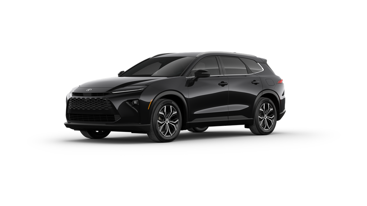 2025 Toyota Crown Signia XLE