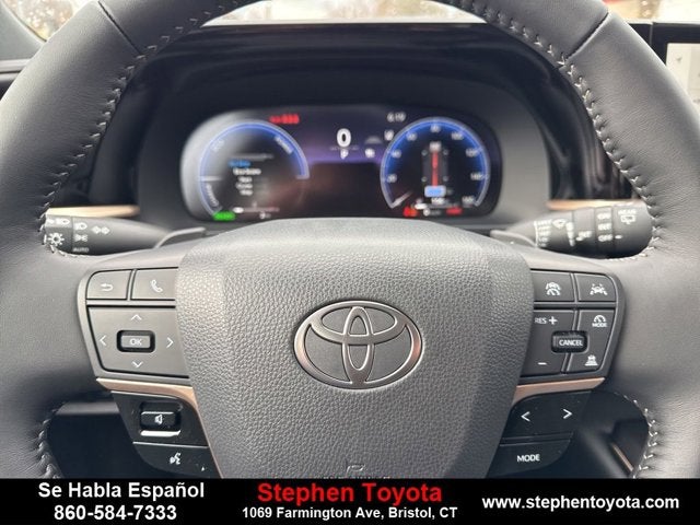 2025 Toyota Crown Signia XLE