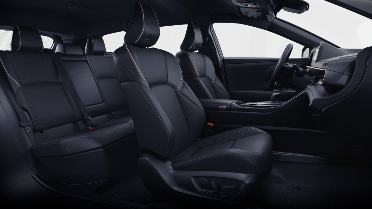 2025 Toyota Crown Signia XLE