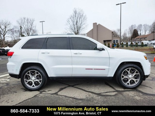 2018 Jeep Grand Cherokee Sterling Edition