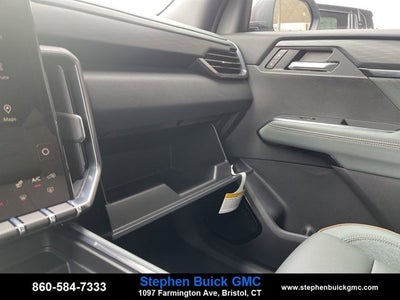 2026 GMC Acadia AWD AT4