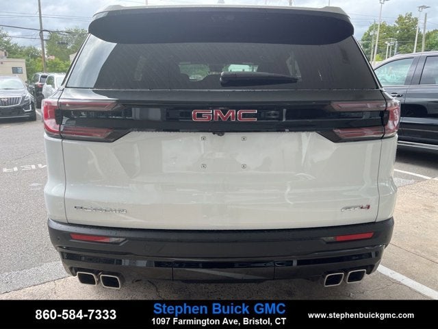 2026 GMC Acadia AWD AT4