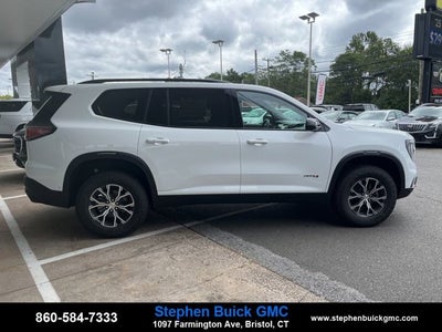 2026 GMC Acadia AWD AT4