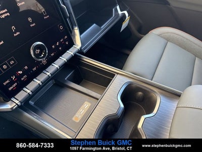 2026 GMC Acadia AWD AT4