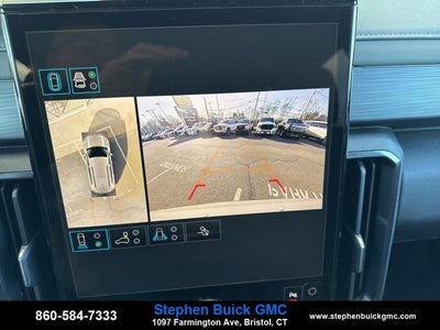 2026 GMC Acadia AWD AT4