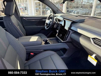 2026 GMC Acadia AWD AT4