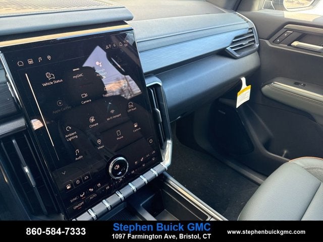 2026 GMC Acadia AWD AT4