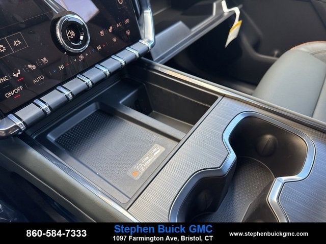 2026 GMC Acadia AWD AT4