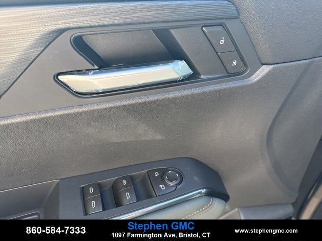 2026 GMC Acadia AWD AT4