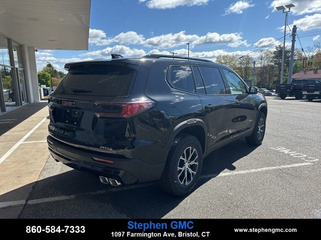 2026 GMC Acadia AWD AT4
