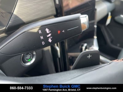 2025 GMC Acadia AWD AT4