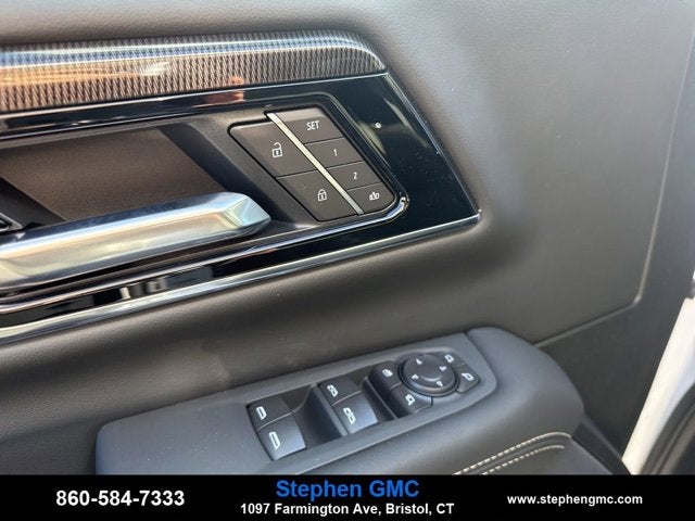 2026 GMC Yukon Elevation