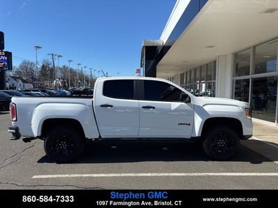 2022 GMC Canyon 4WD AT4 w/Leather