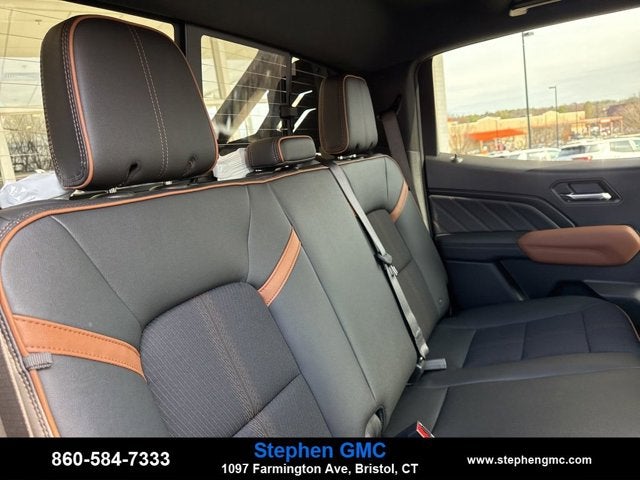 2026 GMC Canyon 4WD AT4