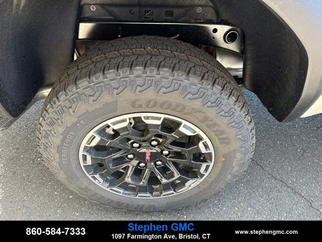 2026 GMC Canyon 4WD AT4