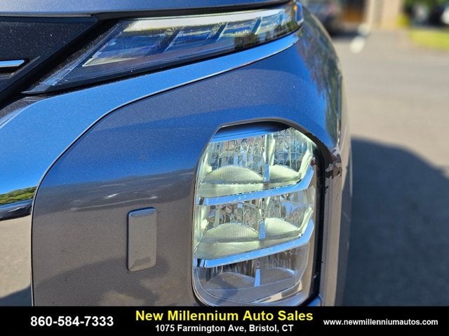 2022 Mitsubishi Outlander SEL