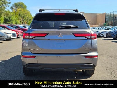 2022 Mitsubishi Outlander SEL