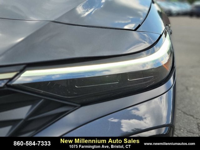 2025 Hyundai Elantra SEL Convenience