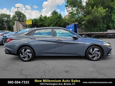 2025 Hyundai Elantra SEL Convenience