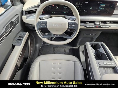 2024 Kia EV9 Wind