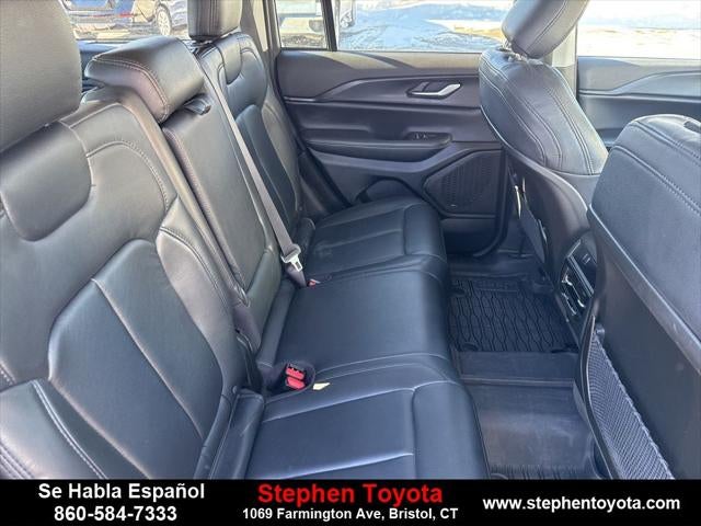 2023 Jeep Grand Cherokee Laredo