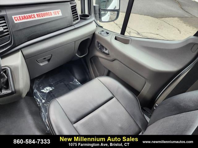 2022 Ford Transit Cutaway Base