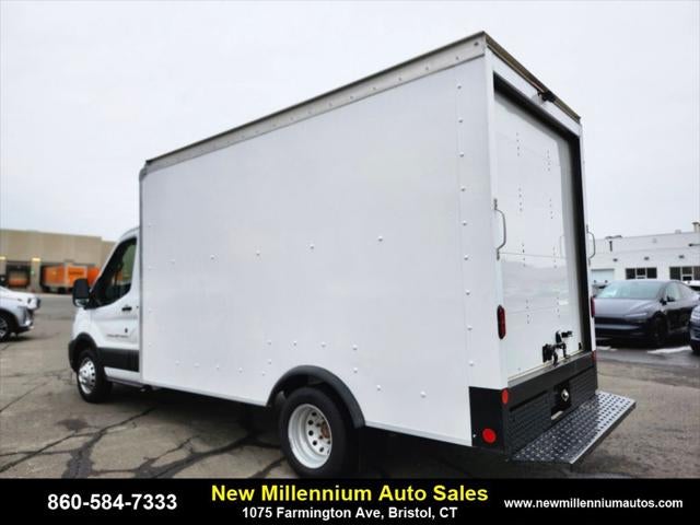 2022 Ford Transit Cutaway Base