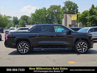 2024 Chevrolet Silverado EV RST