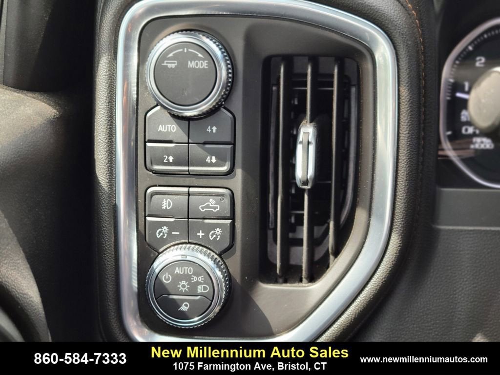 2021 GMC Sierra 1500 AT4